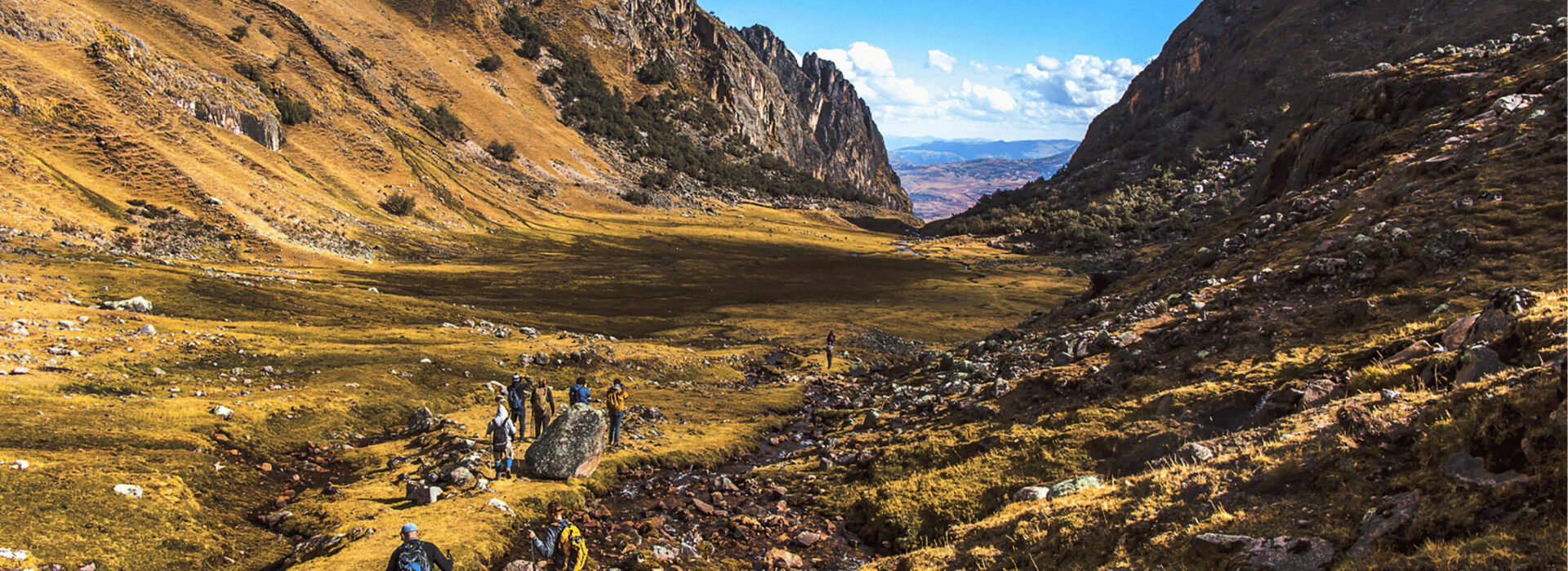 How difficult is the Lares Trek?